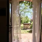 拉弗拉塔艺术酒店 -