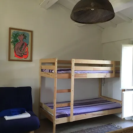 拉弗拉塔艺术酒店 - *